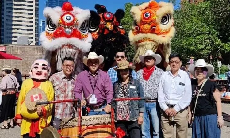 「移加」港人身體力行 免費早餐賀節慶  